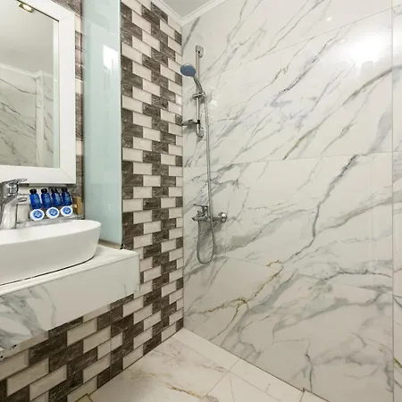 Boutique Giannikis By The Apart Otel