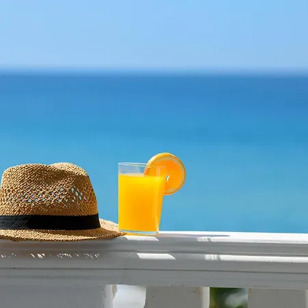 Boutique Giannikis By The 3*