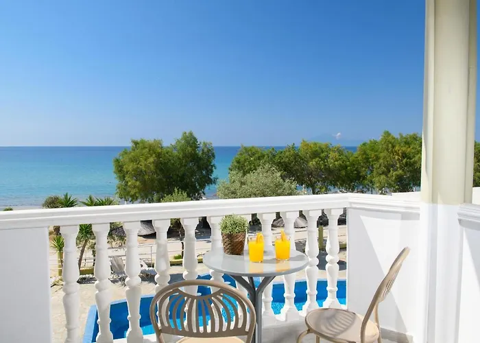 Boutique Giannikis By The Apartahotel 3*