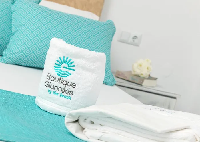 Boutique Giannikis By The 3*